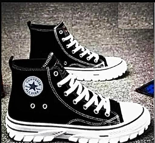 Converse Black high top